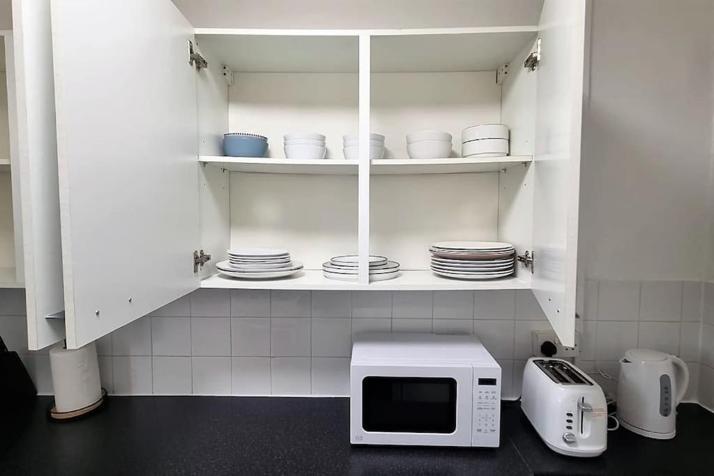 2 Bedroom Apartment In Kennington Londra Dış mekan fotoğraf